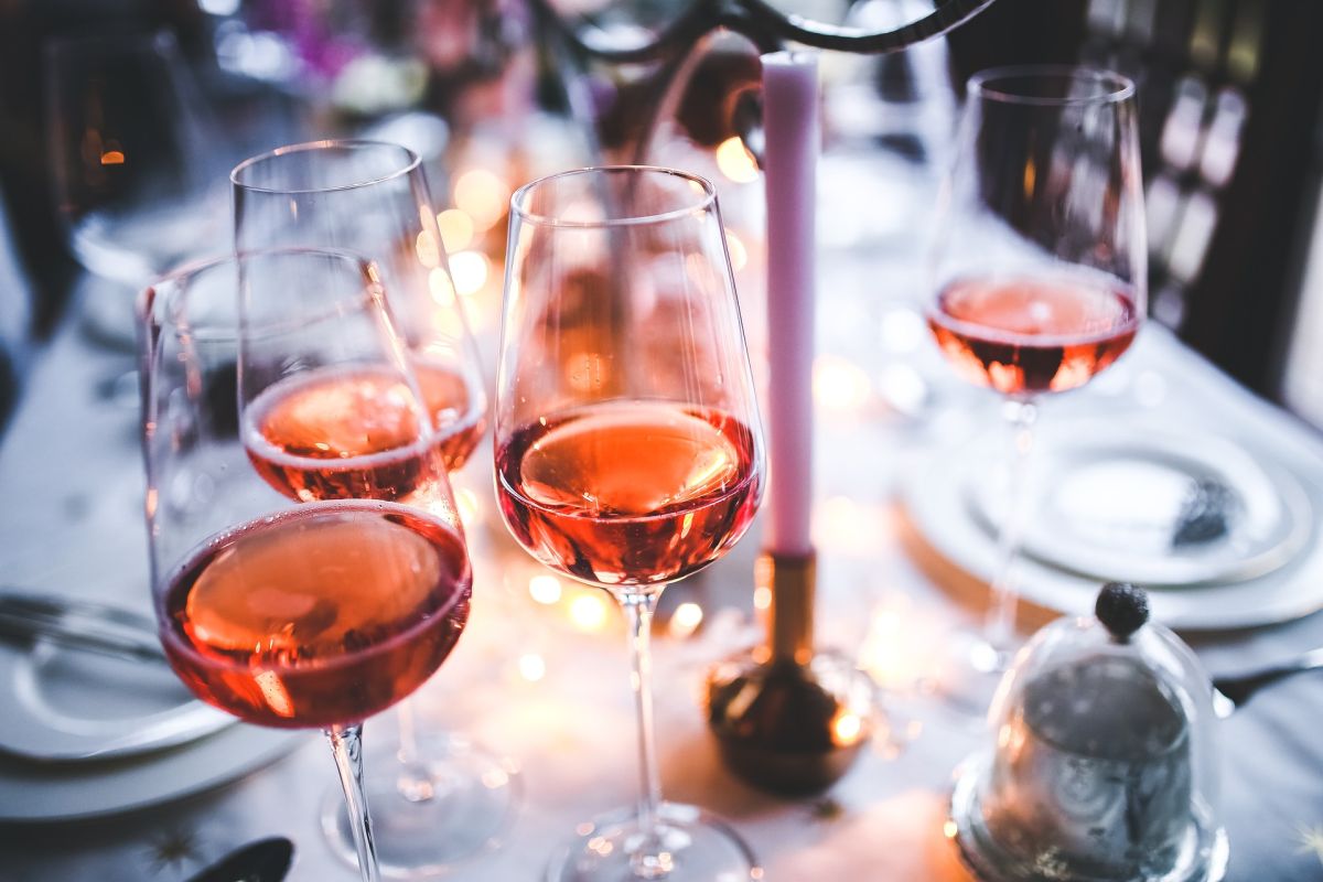 Reserve a degustação de vinhos como um evento de grupo
