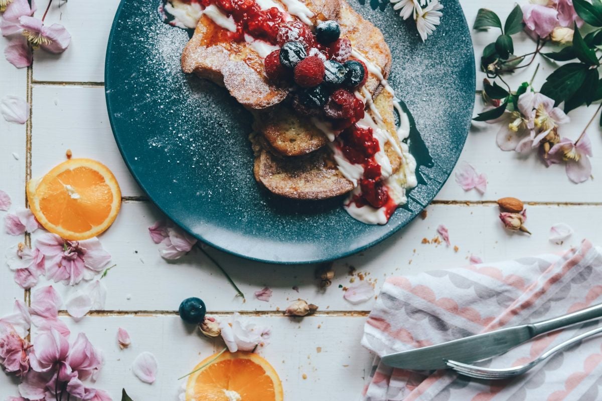 Torradas francesas como alternativa ao café da manhã - não apenas doces, mas também saborosas!