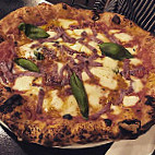 Pizzeria Mari food