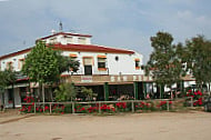 La Parrala outside