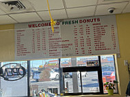 Fresh Donuts outside