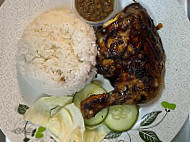 Ayam Panggang Madu Wak Kafe food