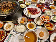 San Soo Gab San food