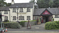 Toby Carvery Formby outside