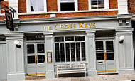 The Cross Keys outside