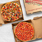 Mountain Mike's Pizza food