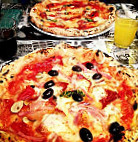 Bravi Ragazzi Pizza food