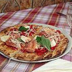 Pizzeria Un Posto Al Sole food