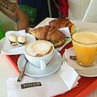 Caffe Pasticceria Del Viale food