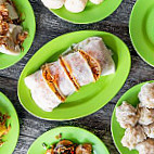 Zǔ Chuán Quán Báo Bǐng Popiah@ Medan Selera Tun Tuah food