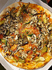 Dieci Pizza Kurier Luzern food