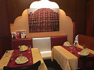 Restaurant Taj Mahal food