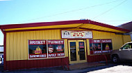 Hot Pit B-b-q Del Rio outside