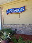 Cinnabon outside