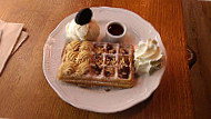 Superstar Waffles food