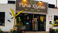 P'trus'kitchen outside