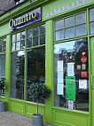 Quantro outside