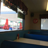 C D Drive-in Dentro