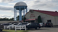 Abe's Rib-eye Barn outside