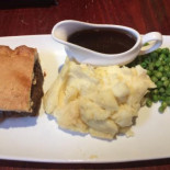 Yates Comida