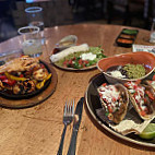 Dos Caminos Park food