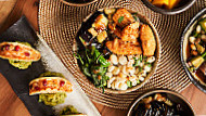 Côté Sushi La Boétie food