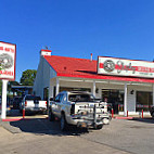 Shipley Do-nuts outside