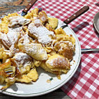 Schweizerhütte food