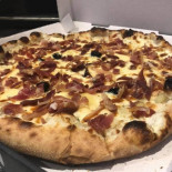 Pizz'Atomic Comida