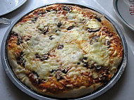 Kreta Taverna Pizzeria food