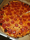 Jerry’s Pizza food