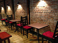 En Japanese Bar and Restaurant inside