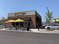 Which Wich Grant Line New Albany outside