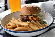 McGuires Corinda Tavern food