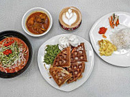 Mek Awang Cafe food
