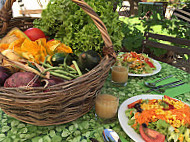 Table Des Fées Du Château Du Rivau food
