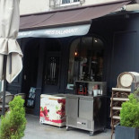 Le Sully Exterior