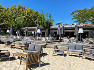 La Plage Maguide inside