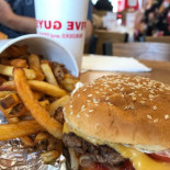 Five Guys Comida