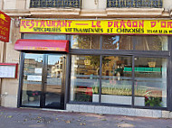 Restaurant Le Dragon D'Or outside