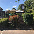 Kings Arms Hathern outside