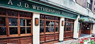The Swan Wetherspoons outside