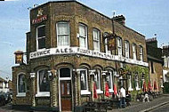 The Griffin Pub outside