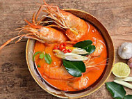 Nurfathiney Tomyum inside