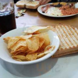 Chatterbox 592 Cafe Comida