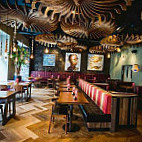 Nando's inside