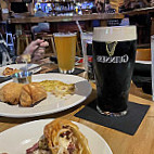 Galway Hooker Irish Pub food