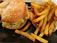 Burgers & Bagels Lafayette food