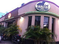 Garcias Grill outside