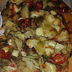 Matteo's Gourmet Pizza food
